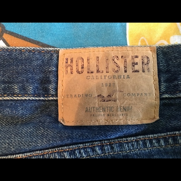 Hollister Jean shorts - Picture 2 of 5
